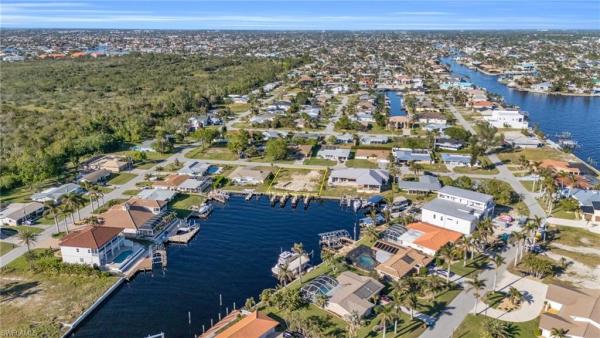 Cape Coral, 116 59th Ter, Cape Coral, Florida 33914, image 1