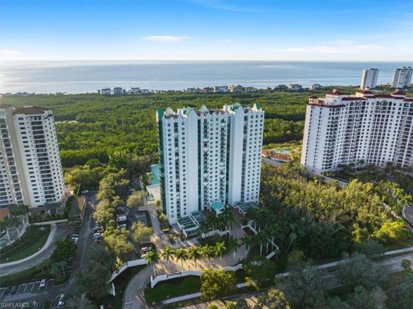 7515 Pelican Bay Blvd #14A, Naples, Florida 34108, image 1