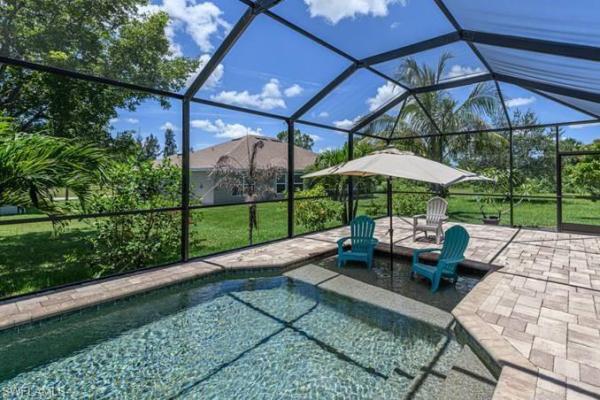 Gator Circle, 2124 40th St, Cape Coral, Florida 33909, image 1