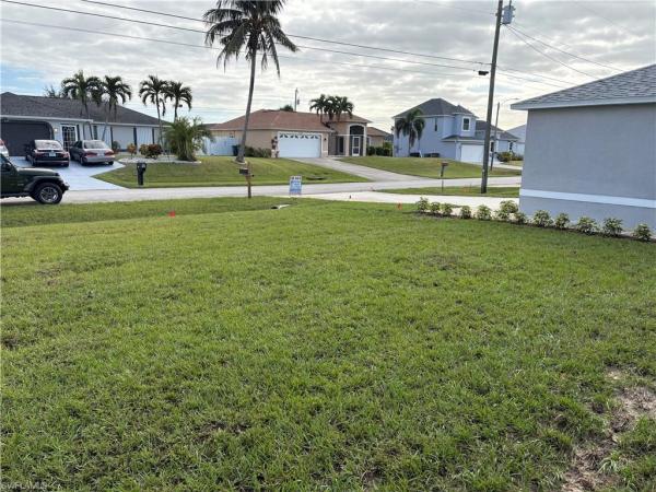 Cape Coral, 830 4th Ave, Cape Coral, Florida 33991, image 1