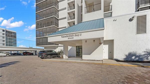 10420 Gulf Shore Dr #143, Naples, Florida 34108, image 1