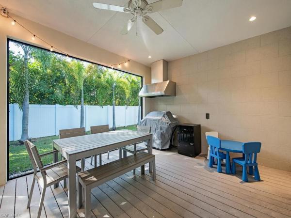 Sun Terrace, 2499 N 10th St, Naples, Florida 34103, image 1