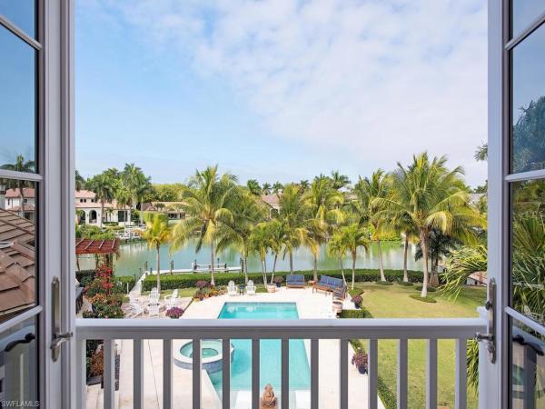 Port Royal, 885 E Admiralty Parade, Naples, Florida 34102, image 1