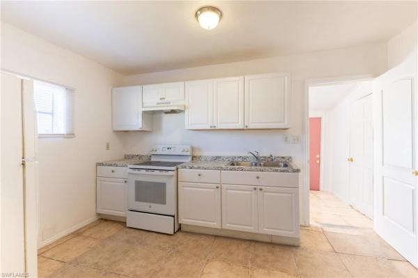 Pinehurst, 2428 Stella St, Fort Myers, Florida 33901, image 1