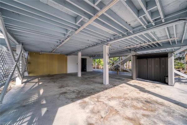 Metes & Bounds, 812 Rabbit Rd, Sanibel, Florida 33957, image 1