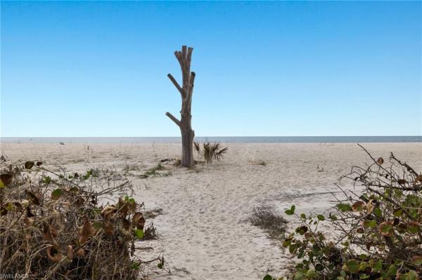 Gulf Shores, 1048 Fish Crow Rd, Sanibel, Florida 33957, image 1