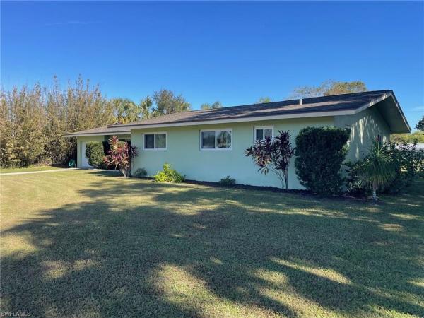 North Fort Myers No HOA, 17100 Lake Dr, North Fort Myers, Florida 33917, image 1