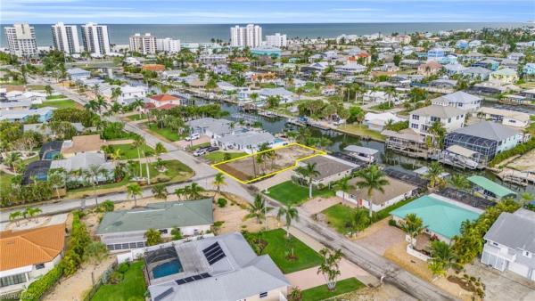 Sandpiper Village, 231 Albatross St, Fort Myers Beach, Florida 33931, image 1