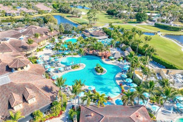 Classics Plantation Estates, 7440 Byrons Way, Naples, Florida 34113, image 2