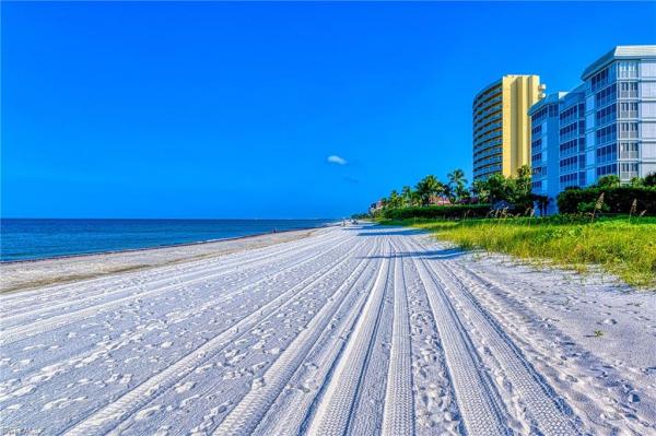 595 Beachwalk Cir #M103, Naples, Florida 34108, image 1