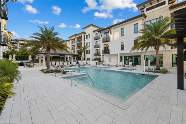 Quattro At Naples Square, 1130 S 3rd Ave #215, Naples, Florida 34102, image 2