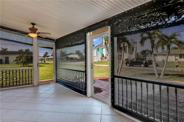 Island Park Woodlands, 6123 Island Park Ct, Fort Myers, Florida 33908, image 1