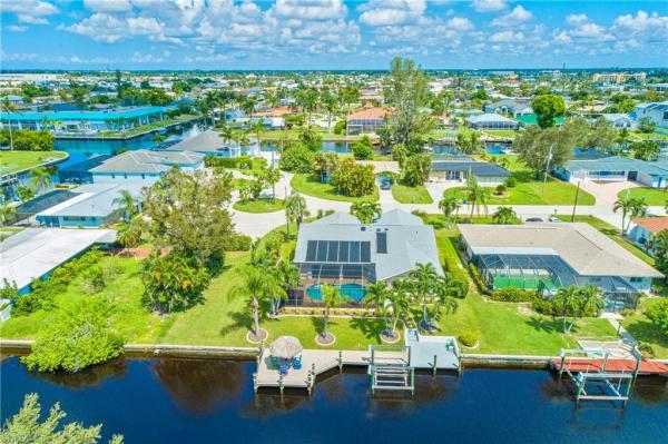 Cape Coral Residential, 1416 Wellington Ct, Cape Coral, Florida 33904, image 3