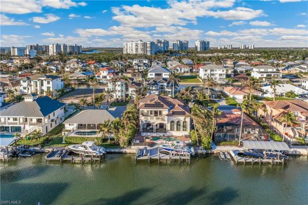 Conners At Vanderbilt Beach, 280 Egret Ave, Naples, Florida 34108, image 1