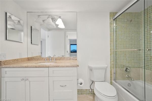 Kings Crown, 2721 Gulf Dr #308, Sanibel, Florida 33957, image 2