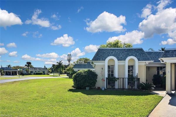 East Greens Land, 4 Park Lane Cir, Lehigh Acres, Florida 33936, image 2