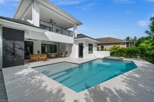 Lake Park, 1120 N 10th Ave, Naples, Florida 34102, image 2