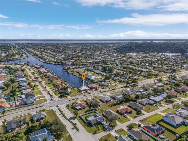 Cape Coral Residential, 2807 Country Club Blvd, Cape Coral, Florida 33904, image 3