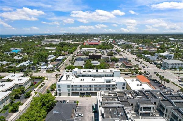 Eight Fifty Central At Olde Naples, 850 Central Ave #207, Naples, Florida 34102, image 2