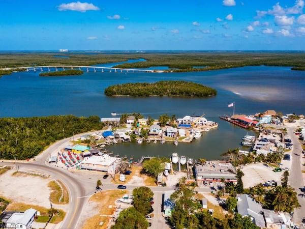 Calusa Island Village, 390 Angler Dr #2201, Goodland, Florida 34140, image 1