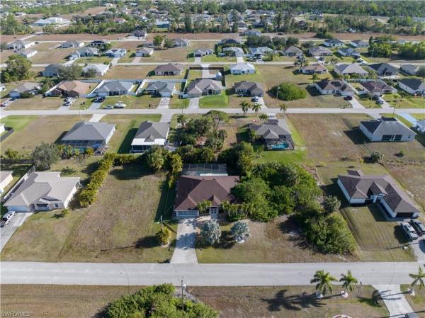 Cape Coral Residential, 4133 21st Pl, Cape Coral, Florida 33909, image 1