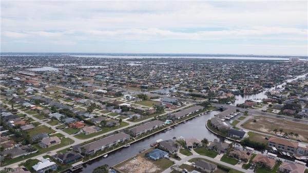 Moorings Of Cape Coral, 4634 12th Pl #115, Cape Coral, Florida 33914, image 2