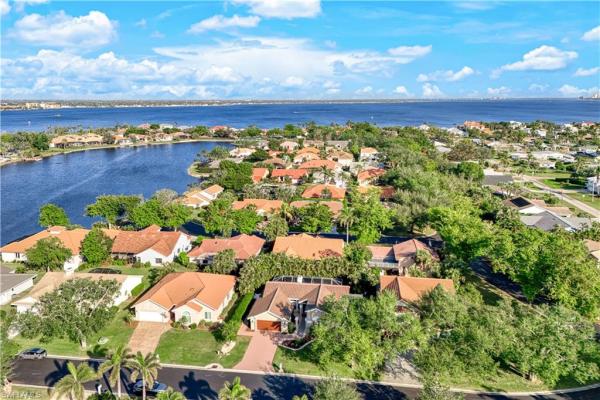 Caloosa Yacht & Racquet Club, 9810 Leeward Ct, Fort Myers, Florida 33919, image 1