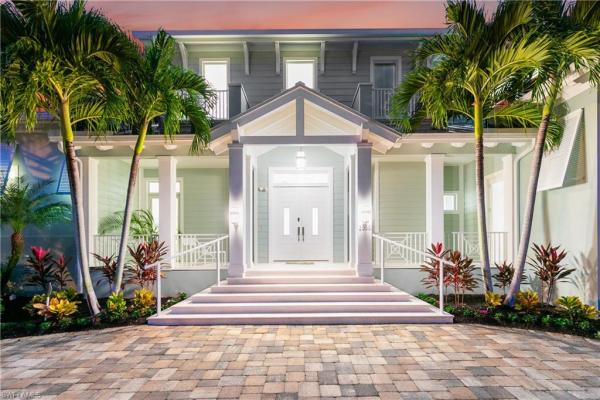 The Moorings, 2550 Windward Way, Naples, Florida 34103, image 1