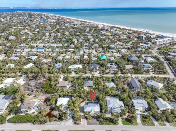 Bayshore Village, 702 Pyrula Ave, Sanibel, Florida 33957, image 2