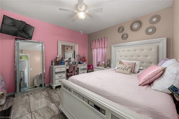 Cape Coral Residential, 1721 21st St, Cape Coral, Florida 33909, image 3