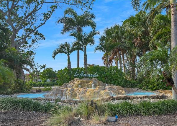 122 La Peninsula Blvd #122, Naples, Florida 34113, image 1