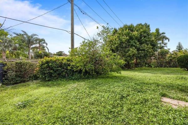 Park Shore, 750 Southern Pines Dr, Naples, Florida 34103, image 1