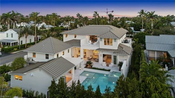 Olde Naples, 187 S 10th Ave, Naples, Florida 34102, image 3