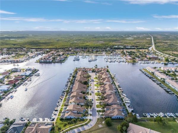 Villages Of Stella Maris At Port Of The Islands, 261 S Stella Maris Dr, Naples, Florida 34114, image 2