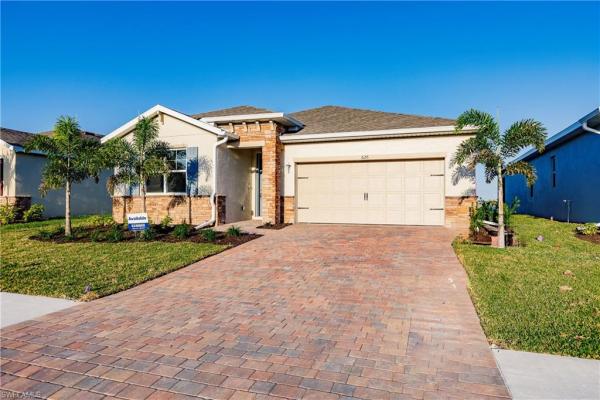 Stonewater, 434 Spring Hill Lake Loop, Cape Coral, Florida 33993, image 2