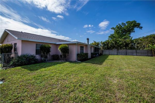 Cape Coral, 1319 45th St, Cape Coral, Florida 33904, image 1