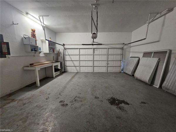 Cape Coral, 1932 3rd Ter, Cape Coral, Florida 33991, image 1