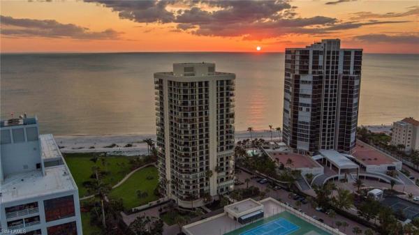 Meridian Club At Park Shore, 4901 N Gulf Shore Blvd #2104, Naples, Florida 34103, image 2