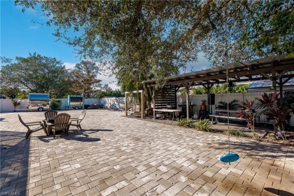 Lehigh Acres, 240 Laurent Ct, Lehigh Acres, Florida 33936, image 2