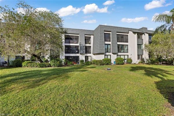 Naples Bath & Tennis Club, 1530 Oyster Catcher Pt #1530C, Naples, Florida 34105, image 3