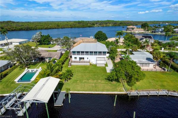 Fort Myers Shores, 13231 Marquette Blvd, Fort Myers, Florida 33905, image 1