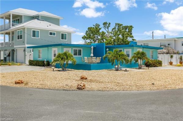 Matanzas View, 412 Harbor Ct, Fort Myers Beach, Florida 33931, image 1