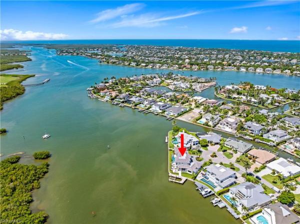 Royal Harbor, 2375 Snook Dr, Naples, Florida 34102, image 3