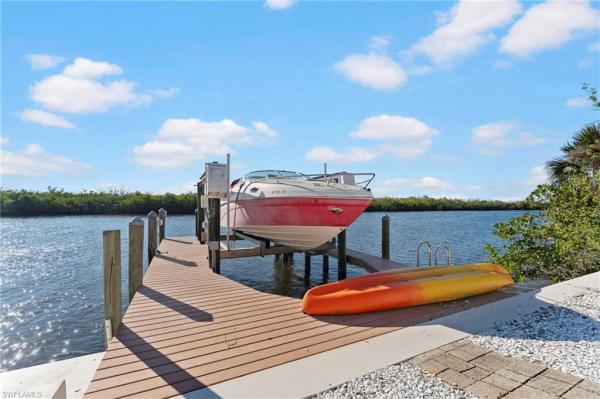 Cape Coral Residential, 1108 43rd Ave, Cape Coral, Florida 33993, image 2