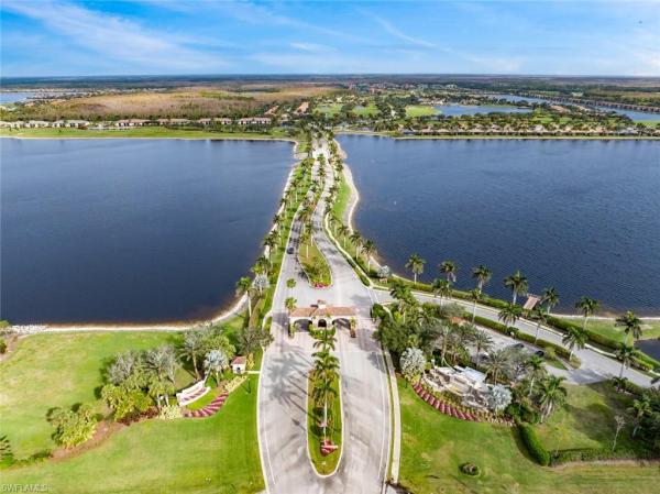 Estates At Heritage Bay, 10023 Escambia Bay Ct, Naples, Florida 34120, image 2