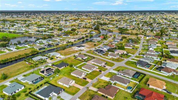 Cape Coral Residential, 305 25th Pl, Cape Coral, Florida 33991, image 3