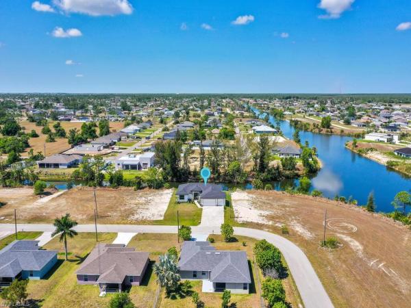 Cape Coral, 4140 19th Pl, Cape Coral, Florida 33909, image 3