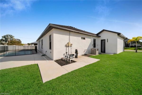 Cape Coral Residential, 423 6th Ter, Cape Coral, Florida 33993, image 1