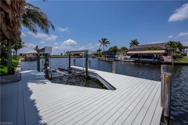 Cape Coral Residential, 132 39th Ave, Cape Coral, Florida 33993, image 3