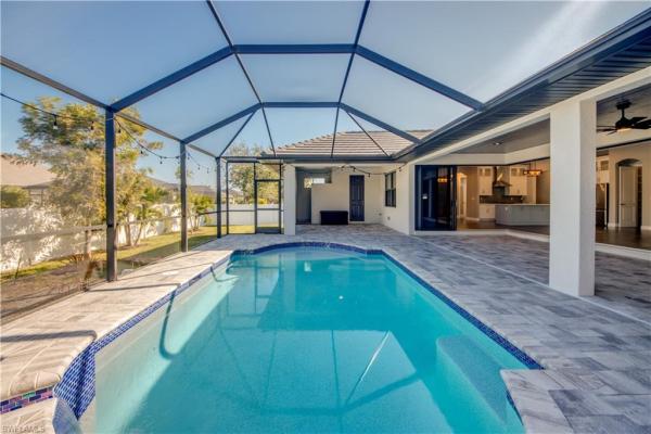 Cape Coral Residential, 2733 25th St, Cape Coral, Florida 33914, image 3